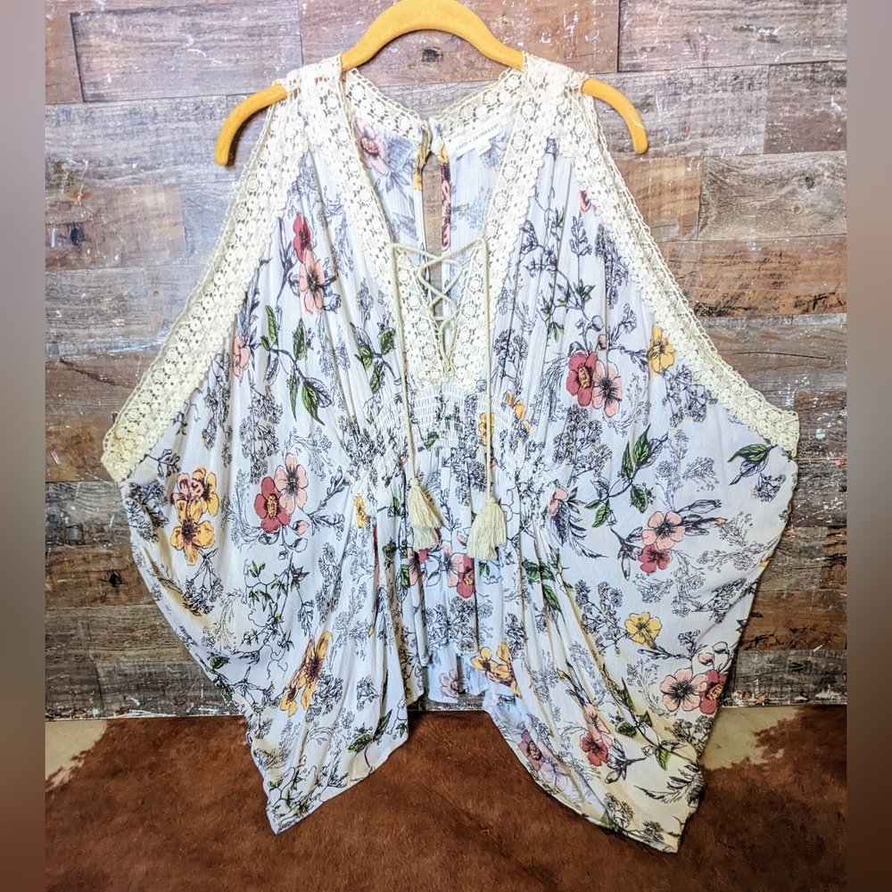 Boho Floral Lace-Trim Tunic Top - White with Pink & Yellow Flowers